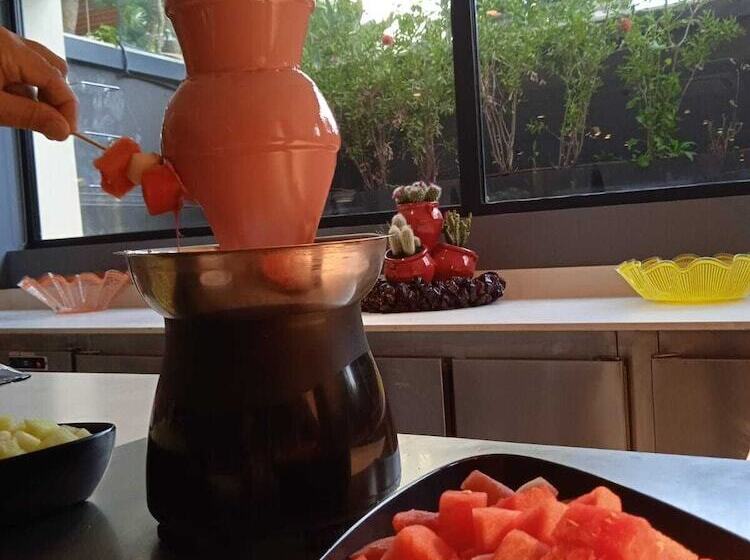 Caprici Beach Hotel & Spa