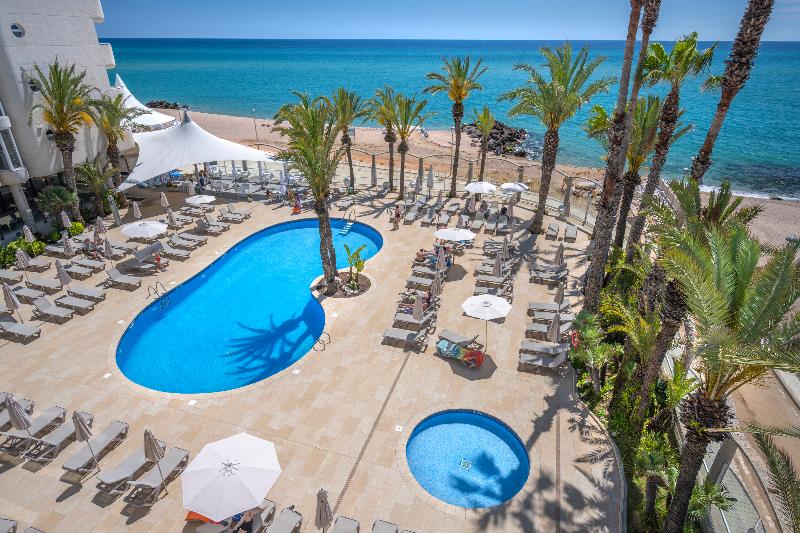 Caprici Beach Hotel & Spa