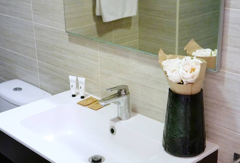 ホテル ALEGRIA Cartago Nova