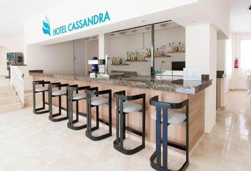 هتل Cassandra