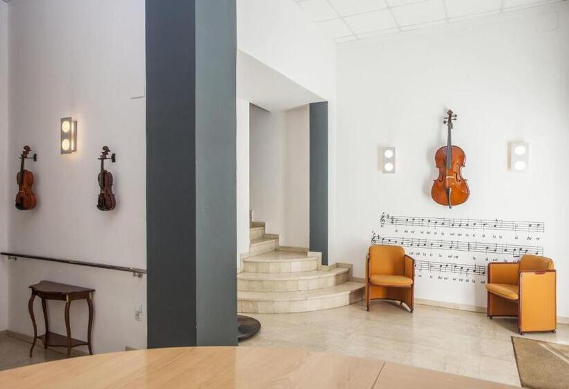 فندق Valencia De La Música