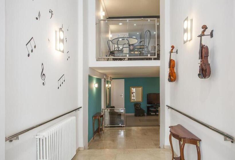 فندق Valencia De La Música