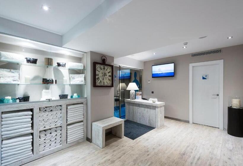 Отель Catalonia Atenas