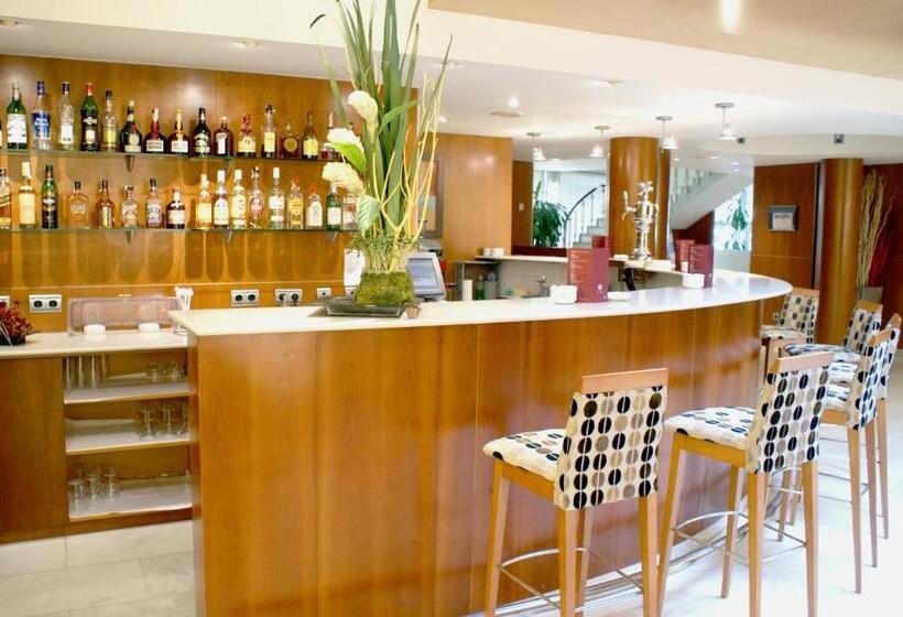 Отель Catalonia Barcelona 505