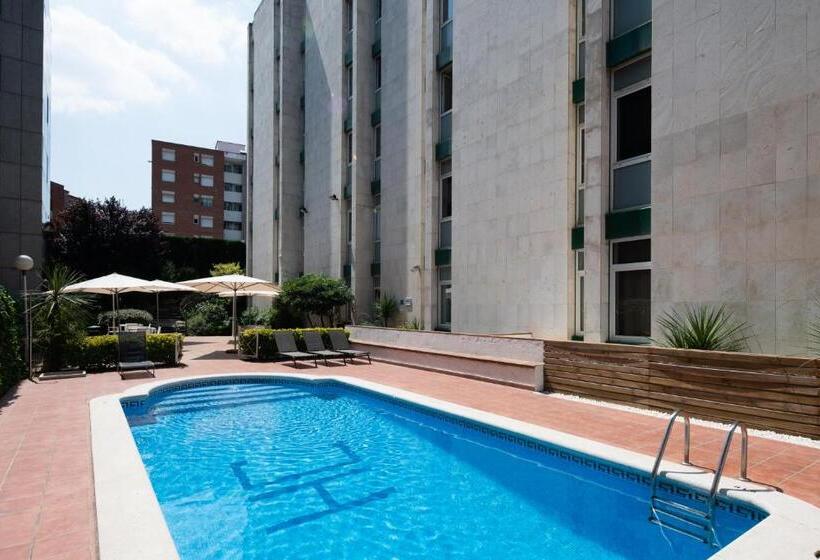 Отель Catalonia Bristol