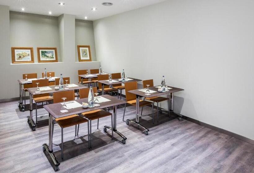 فندق Catalonia Excelsior