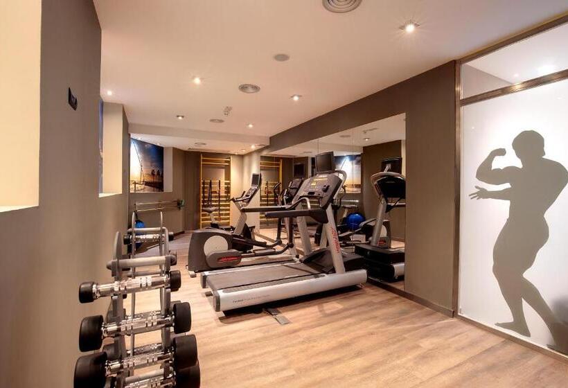 فندق Catalonia Excelsior