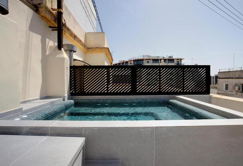 فندق Catalonia Excelsior