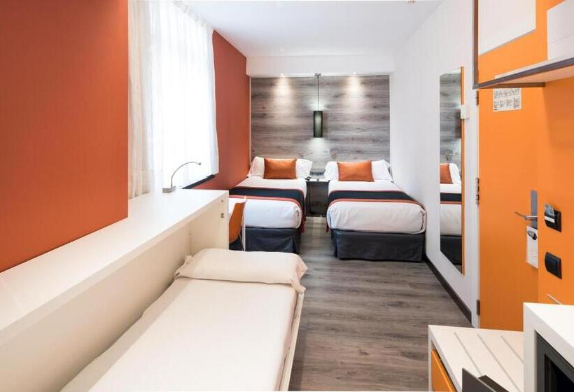 Отель Catalonia Mikado