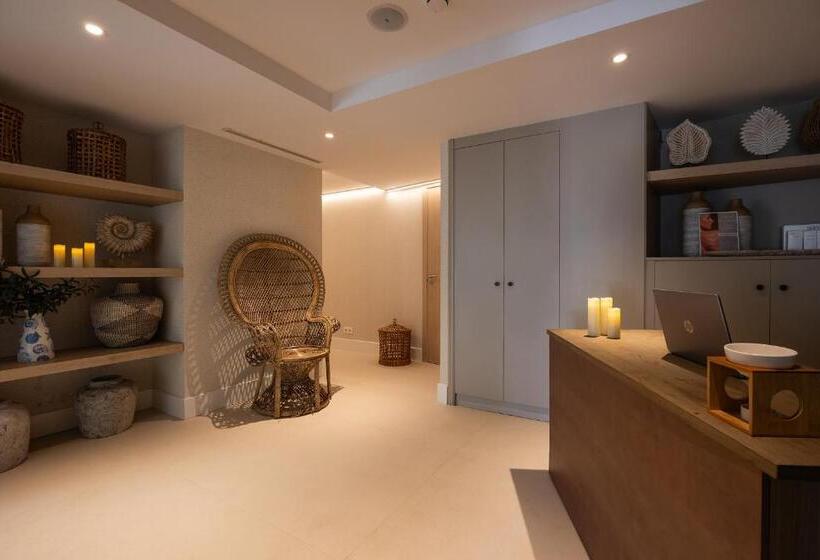 فندق Catalonia Mirador des Port