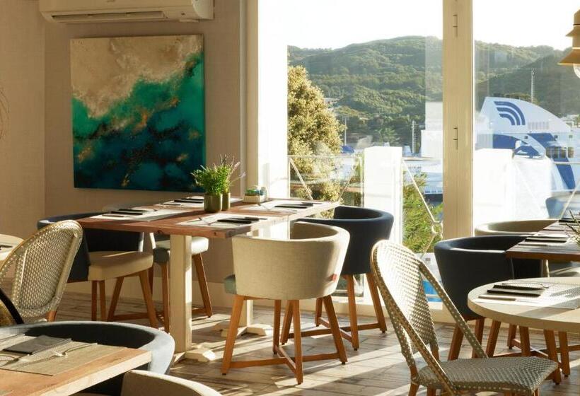 فندق Catalonia Mirador des Port