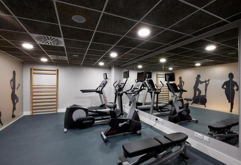 فندق Catalonia Mirador des Port