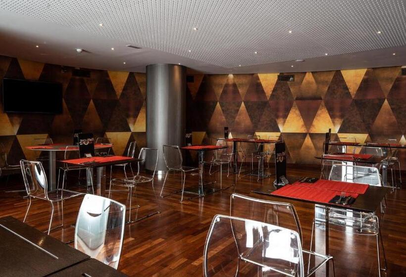 Отель Catalonia Park Putxet