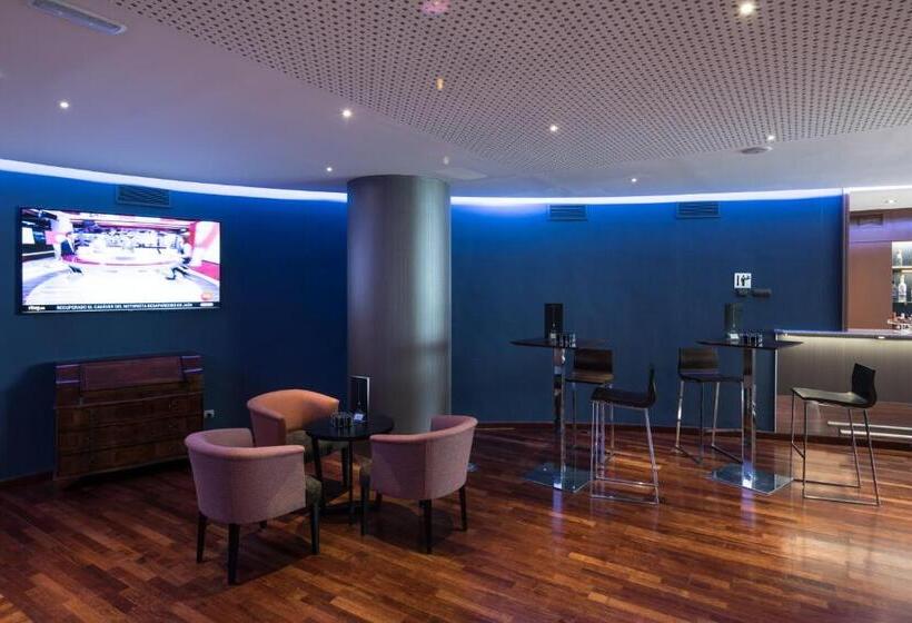 Отель Catalonia Park Putxet