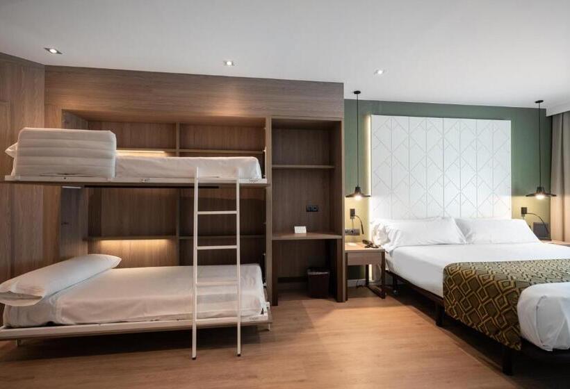 Отель Catalonia Park Putxet