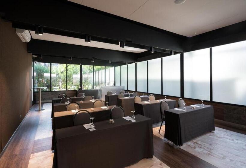 هتل Catalonia Plaza Catalunya