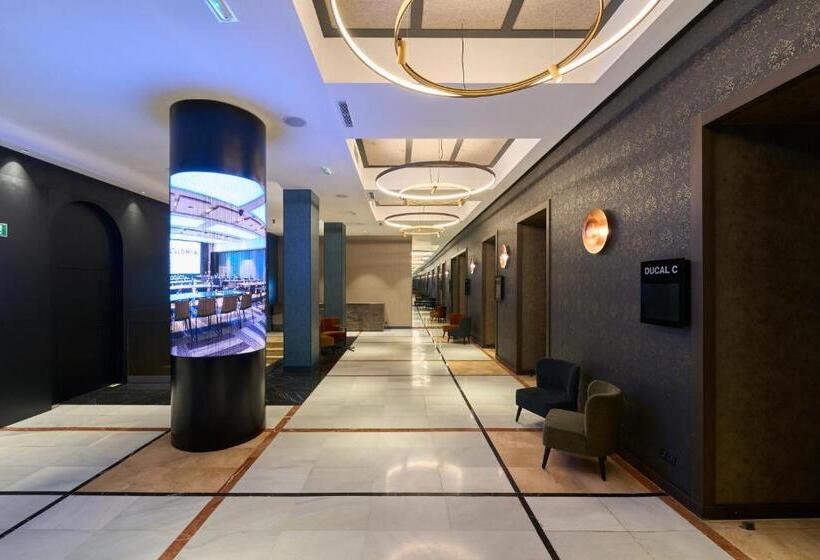 هتل Catalonia Plaza Catalunya