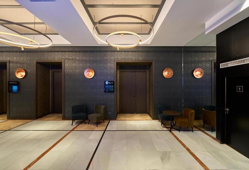 هتل Catalonia Plaza Catalunya