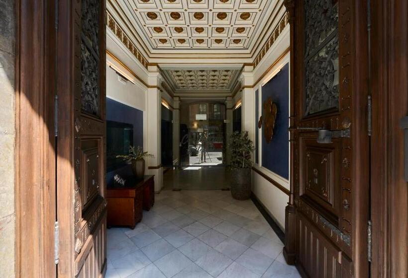 هتل Catalonia Plaza Catalunya