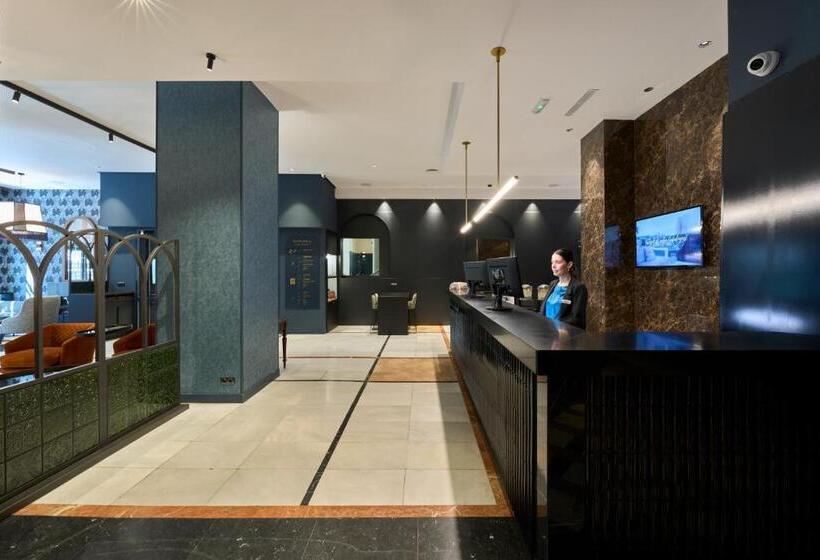 هتل Catalonia Plaza Catalunya