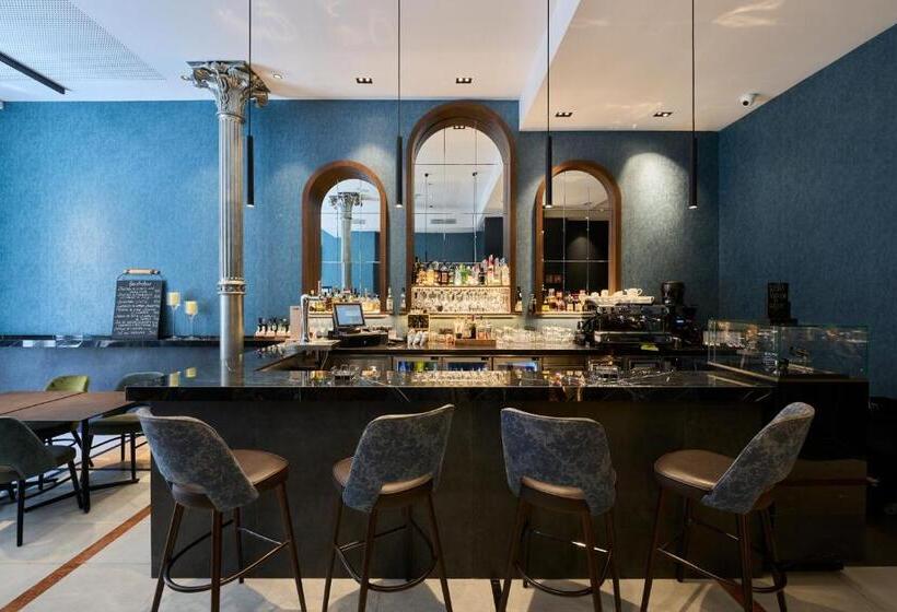 هتل Catalonia Plaza Catalunya