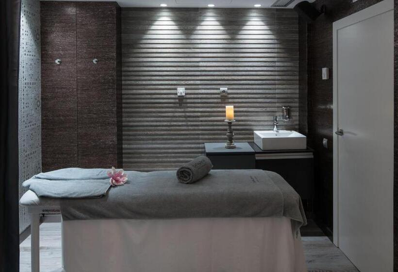 هتل Catalonia Plaza Catalunya