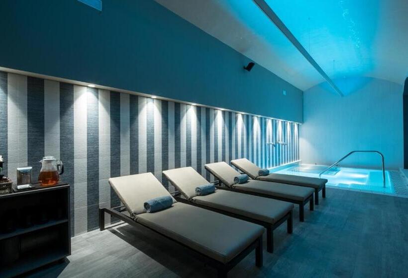 هتل Catalonia Plaza Catalunya