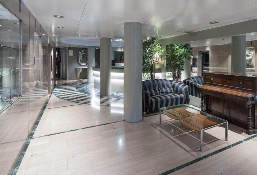 Отель Catalonia Roma