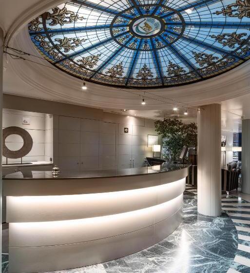 Отель Catalonia Roma