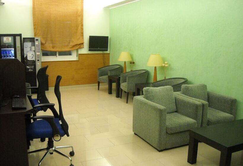 Отель Catalunya