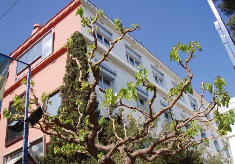 בית מלון כפרי Cesar