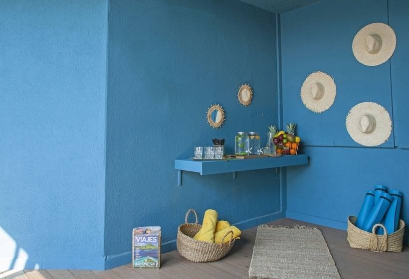 Отель Chic & Basic Velvet