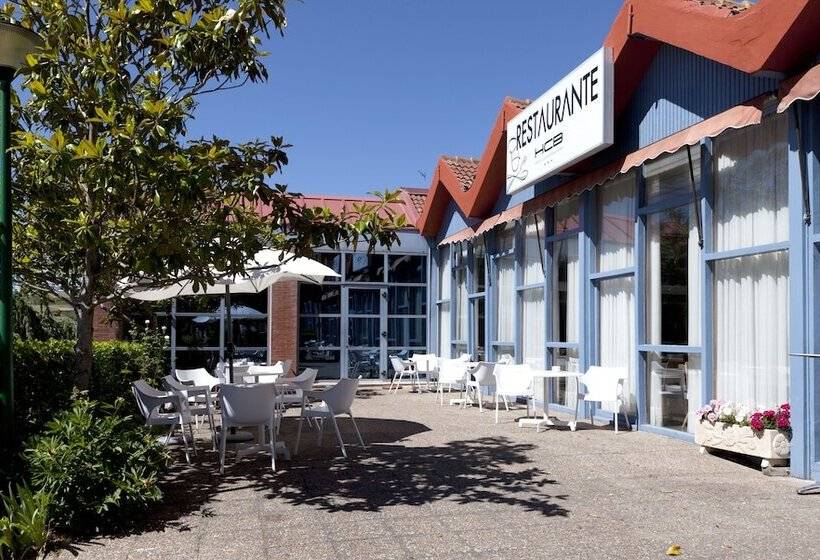 هتل Ciudad De Burgos