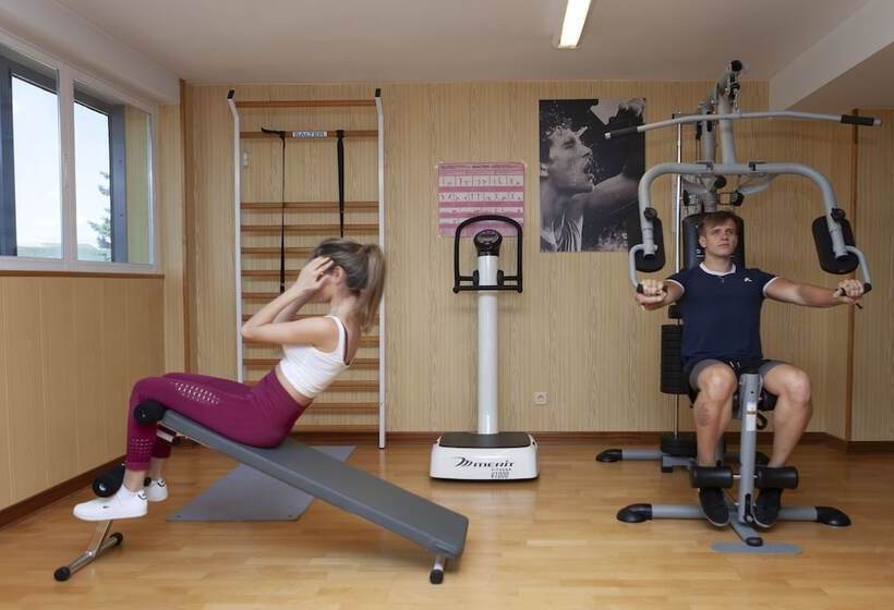 هتل Ciudad De Burgos