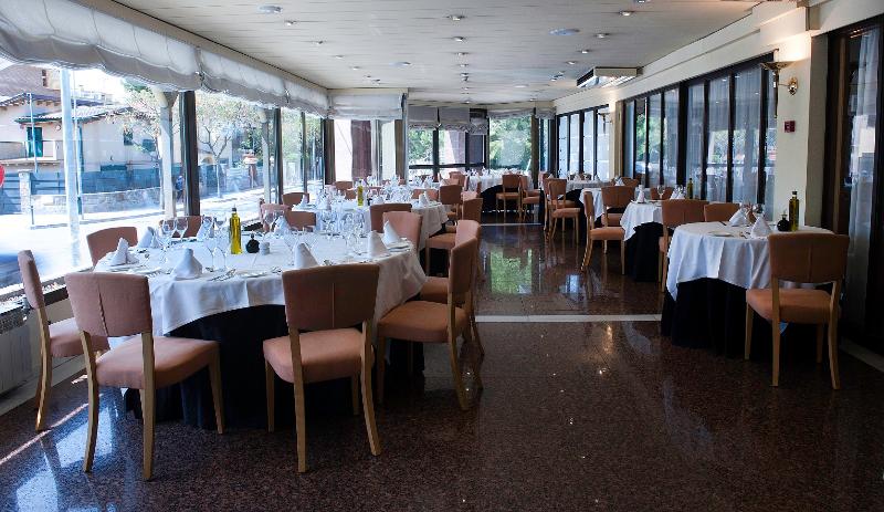 בית מלון כפרי Ciudad De Castelldefels