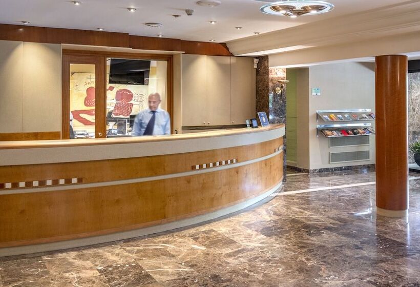 Отель Ciudad De Castelldefels