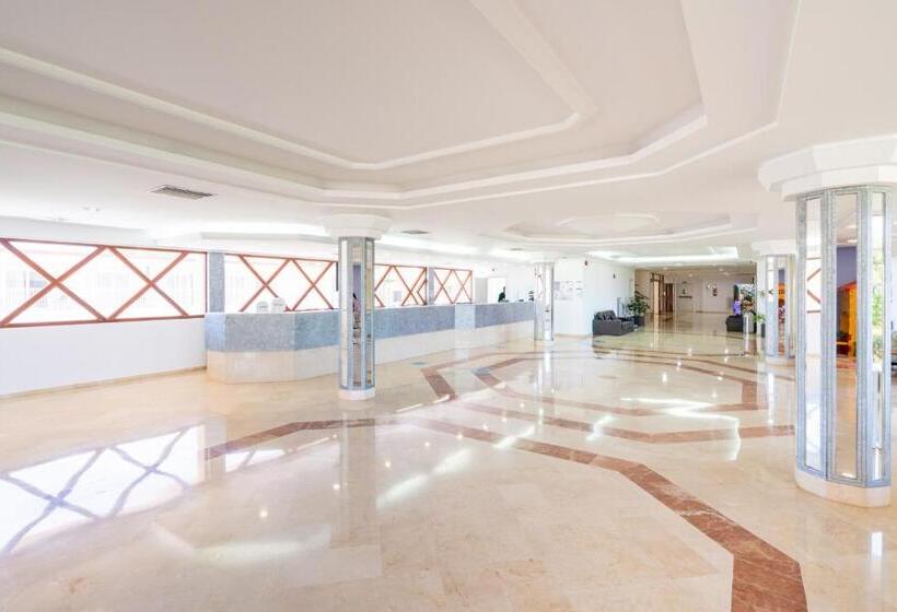 Club Hotel Aguamarina