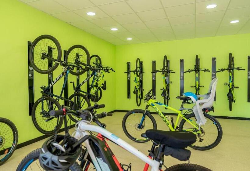 Club Hotel Aguamarina