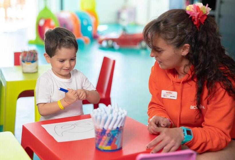 Club Hotel Aguamarina