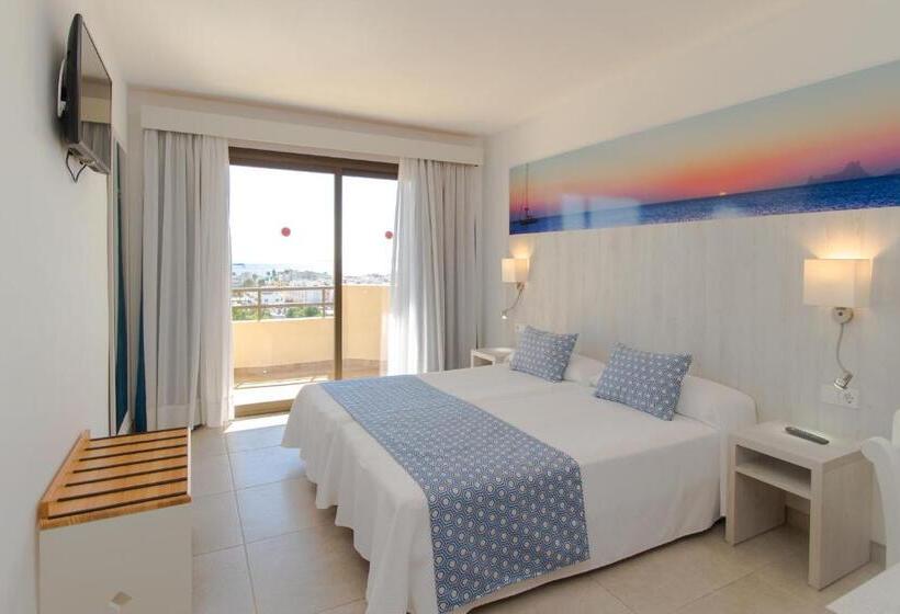 هتل Club Can Bossa