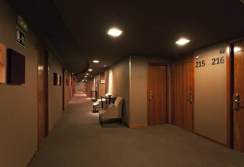 فندق Conqueridor