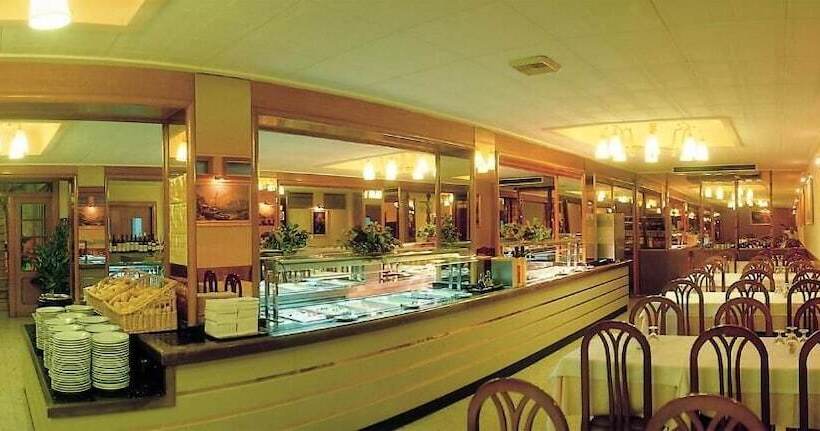 בית מלון כפרי Continental