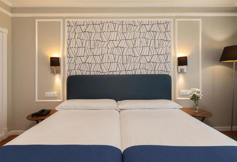 هتل Corona De Castilla Burgos