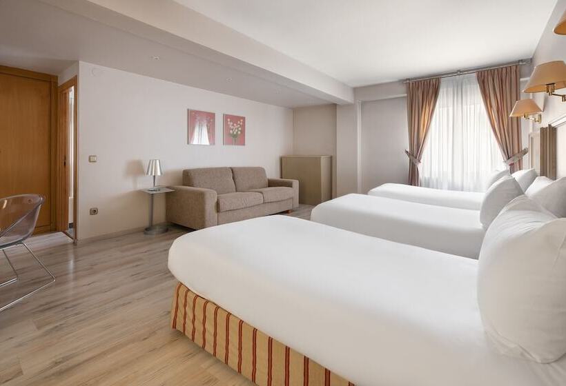 هتل Crisol Almirante Bonifaz