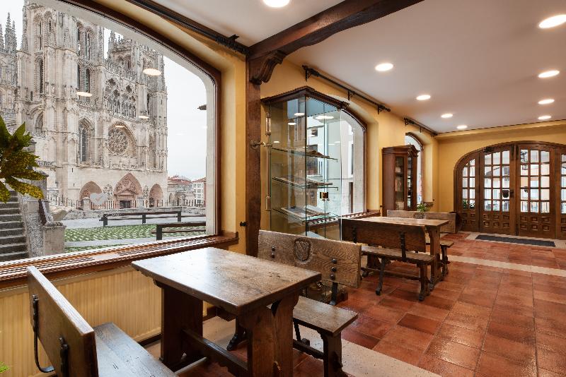 هتل Crisol Meson Del Cid