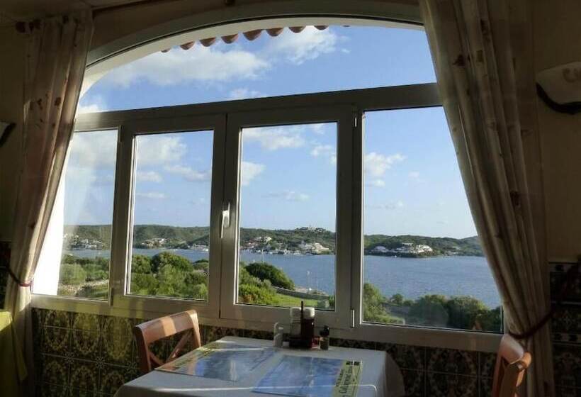 酒店 Del Almirante