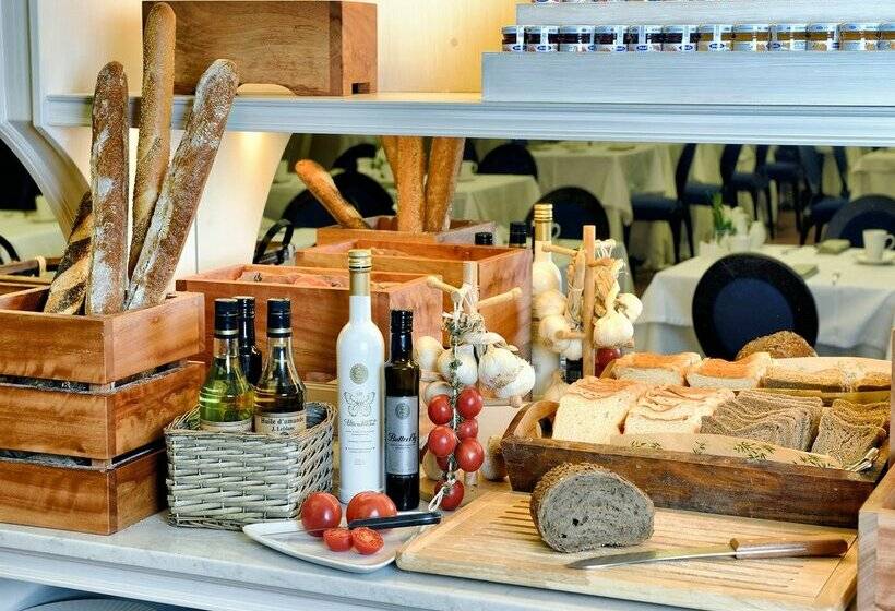 Отель El Avenida Palace