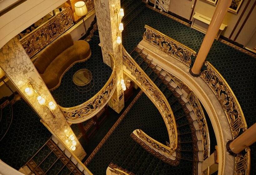 Отель El Avenida Palace