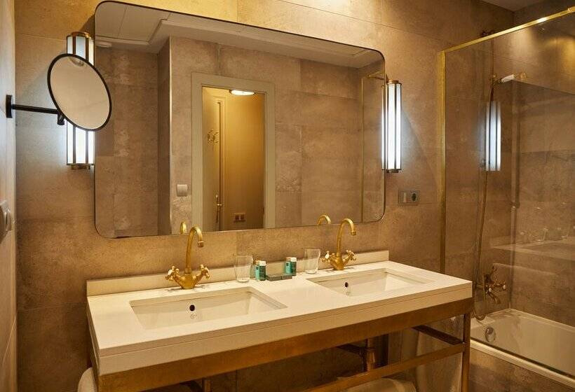 Отель El Avenida Palace