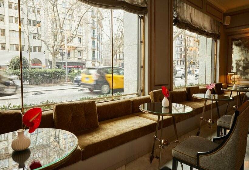 Отель El Avenida Palace